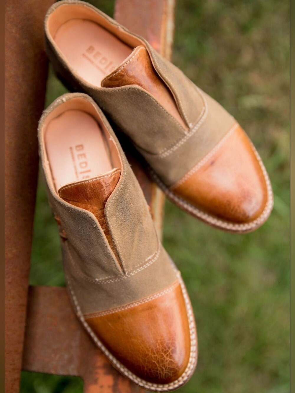 NIB BED|STU Rose Cobbler Series In Rustic Tan Mason Oxford SlipOn Loafer Size 11